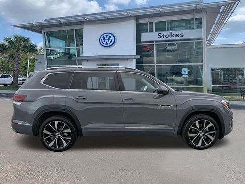 New 2026 Volkswagen Atlas SEL Premium R-Line AWD/4WD image 3