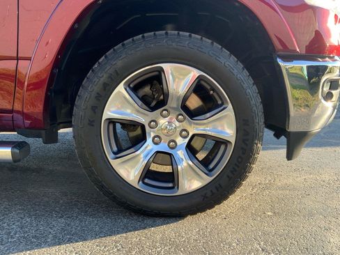 Used 2019 RAM 1500 Laramie AWD/4WD image 26