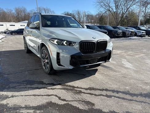 New 2026 BMW X5 xDrive40i w/ M Sport Package image 9