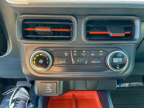 Used 2022 Ford Maverick AWD SuperCrew image 23