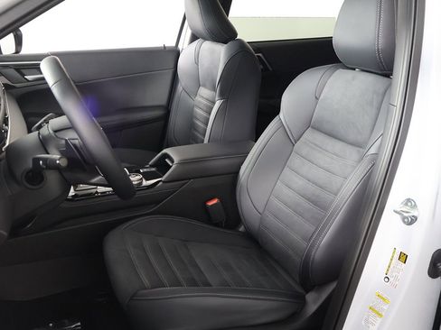 New 2026 Mitsubishi Outlander SE image 33