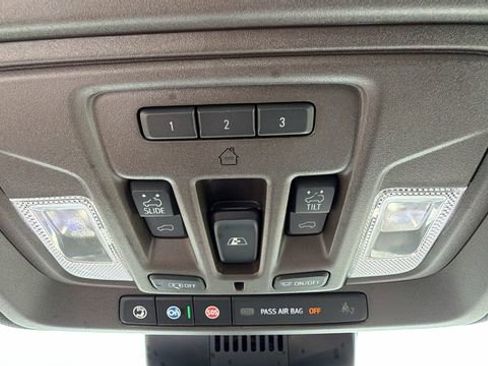 Used 2024 GMC Sierra 1500 Denali w/ Denali Reserve Package AWD/4WD image 30