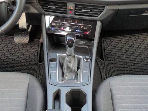 Used 2025 Volkswagen Jetta S FWD image 17