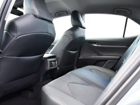 Used 2024 Toyota Camry XSE w/ Cold Weather Package FWD image 20