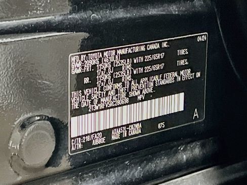 Used 2024 Toyota RAV4 XLE FWD image 14
