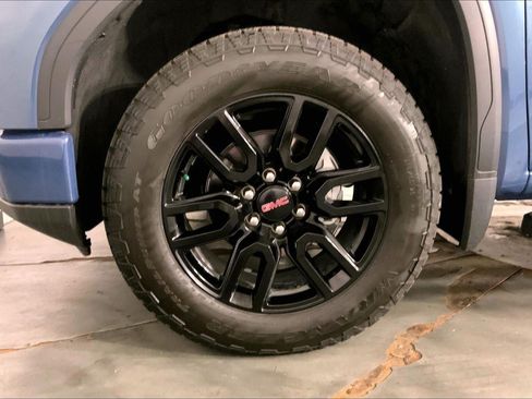 Used 2026 GMC Sierra 1500 Elevation AWD/4WD image 9