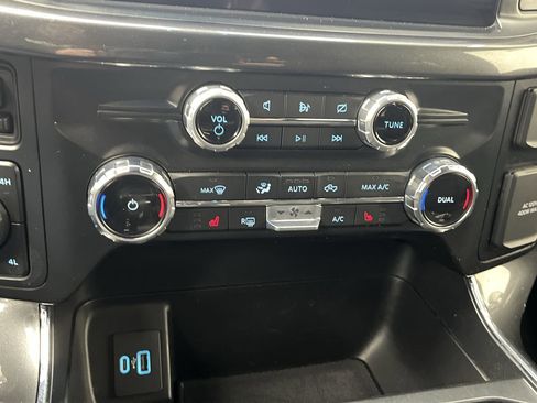 Used 2022 Ford F150 XLT w/ Equipment Group 302A High image 21