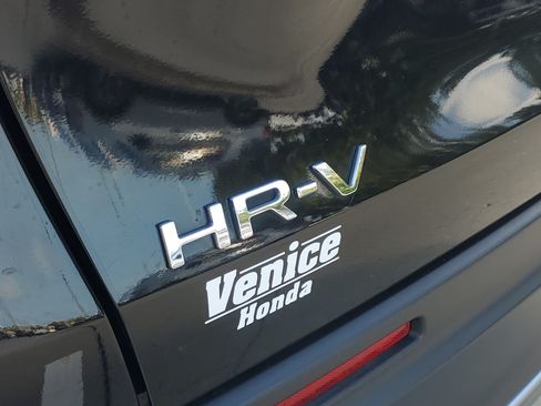 Certified 2024 Honda HR-V Sport image 12