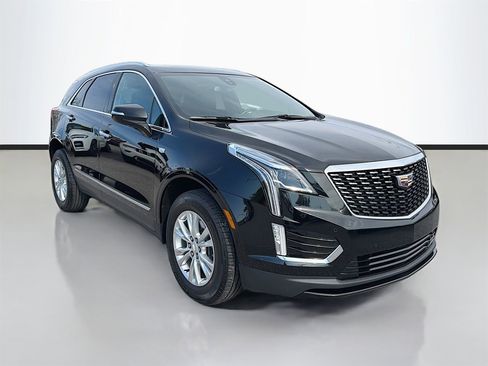 Used 2021 Cadillac XT5 Luxury image 2