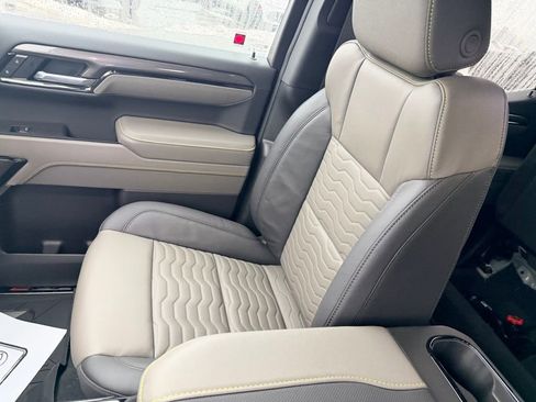 New 2026 Chevrolet Silverado 1500 ZR2 image 30