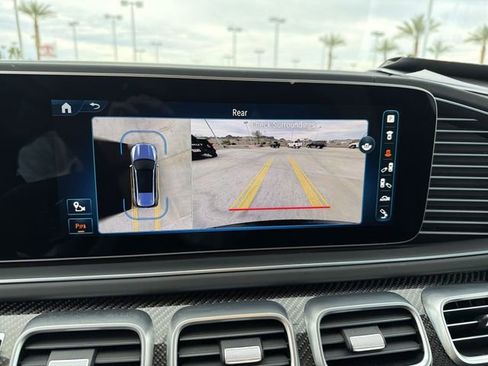 Used 2024 Mercedes-Benz GLS 63 AMG 4MATIC image 21