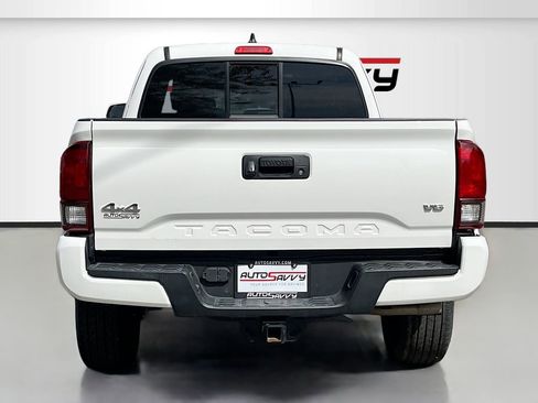 Used 2023 Toyota Tacoma SR image 6