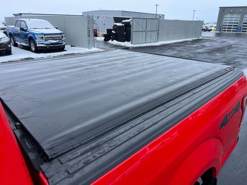 Used 2017 Ford F150 XLT image 31