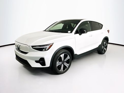 Used 2023 Volvo C40 P8 Recharge Plus AWD/4WD image 3