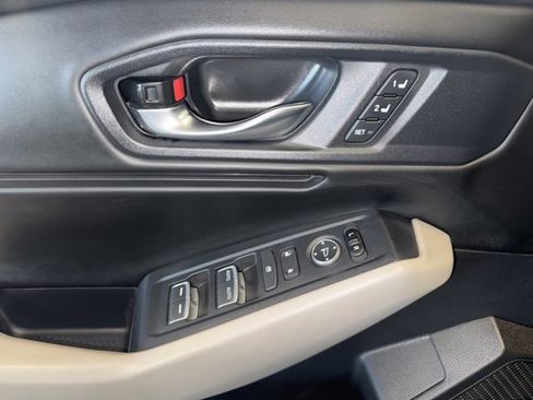 Used 2024 Honda Accord EX-L image 17