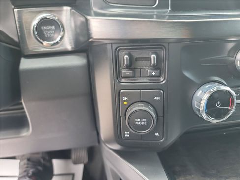 Certified 2023 Ford F250 Lariat w/ Chrome Package AWD/4WD image 19