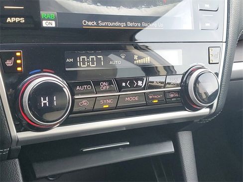 Used 2019 Subaru Outback 2.5i Limited image 29