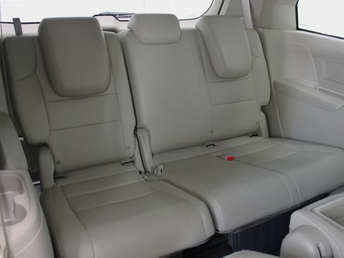 Used 2016 Honda Odyssey EX-L image 45