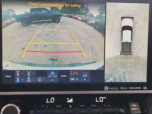 Used 2022 Toyota Tundra Platinum w/ Advanced Package AWD/4WD image 14