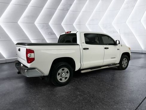 Used 2016 Toyota Tundra SR5 w/ SR5 Upgrade Package image 4