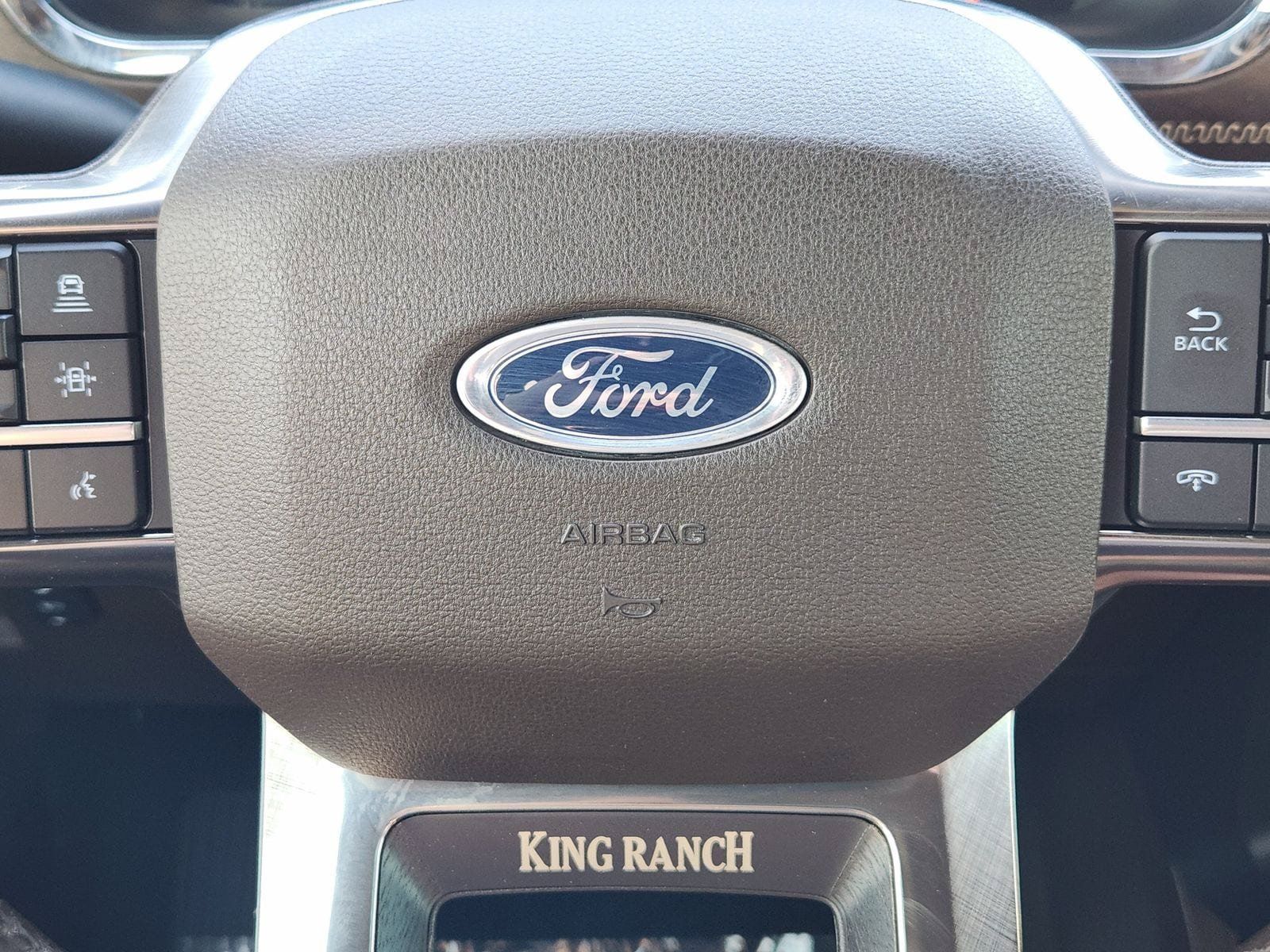 Used 2022 Ford F150 King Ranch w/ Equipment Group 601A High AWD/4WD image 37