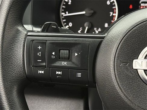 Used 2024 Nissan Pathfinder S w/ Cargo Package image 12