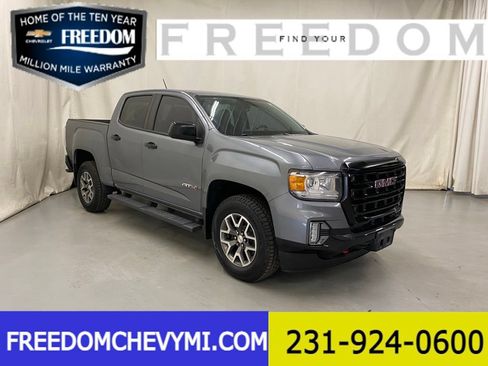 Used 2021 GMC Canyon AT4 w/ Trailering Package AWD/4WD image 1