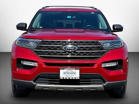 Certified 2023 Ford Explorer XLT w/ Equipment Group 202A AWD/4WD image 2