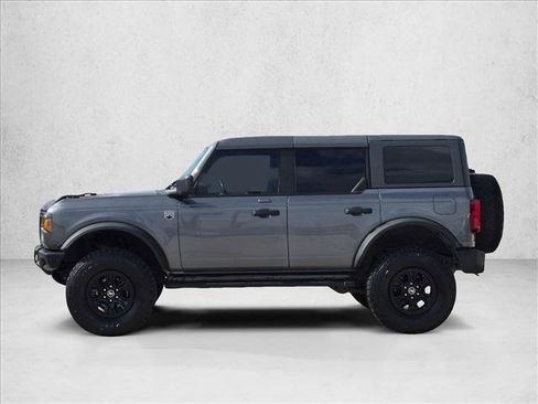 Used 2022 Ford Bronco Big Bend w/ Sasquatch Package AWD/4WD image 9