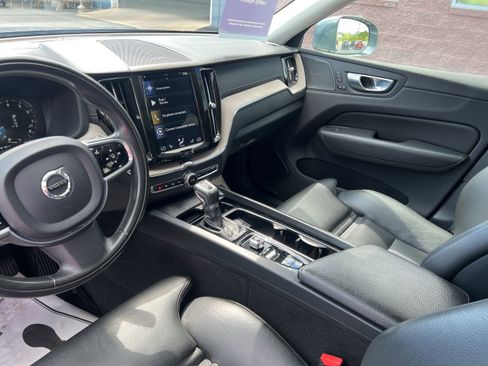 Used 2019 Volvo XC60 T5 Inscription w/ Protection Package Premier AWD/4WD image 10