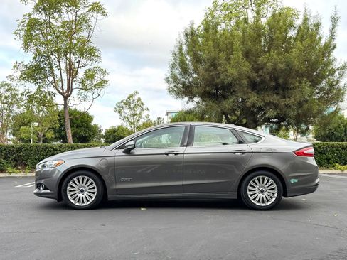 Used 2014 Ford Fusion Energi Titanium w/ Driver Assist Package FWD image 7