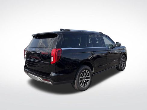 Used 2025 Ford Expedition Platinum AWD/4WD image 7
