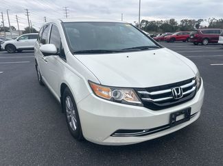 Used 2016 Honda Odyssey SE video 1