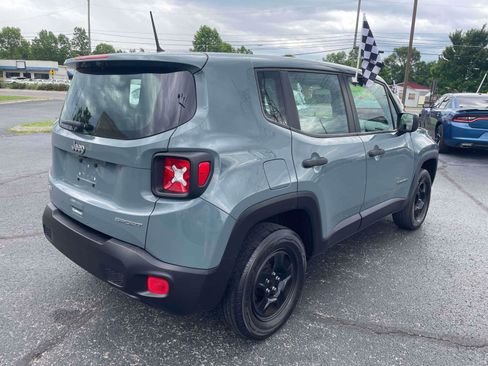 Used 2018 Jeep Renegade Sport w/ Power & Air Group AWD/4WD image 4