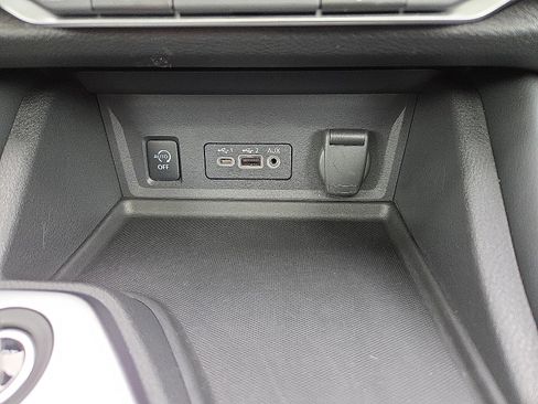 Used 2024 Nissan Sentra SR w/ SR Premium Package image 20