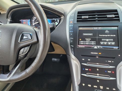 Used 2014 Lincoln MKZ Hybrid w/ Equipment Group 202A Reserve image 32