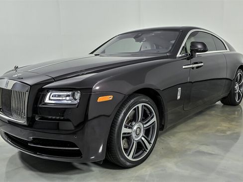 Used 2015 Rolls-Royce Wraith RWD image 4