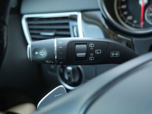 Used 2019 Mercedes-Benz GLS 450 4MATIC image 23