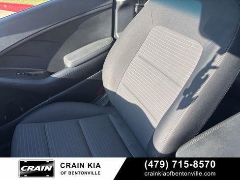 Used 2018 Kia Forte LX w/ LX Popular Package image 19