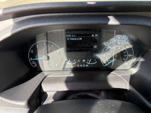 Certified 2022 Ford Transit 350 Medium Roof image 17