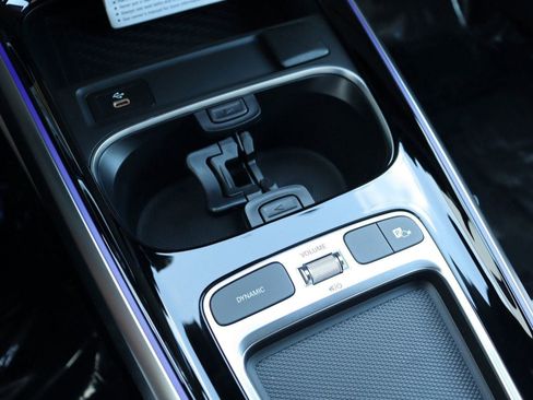 New 2025 Mercedes-Benz GLB 250 image 45