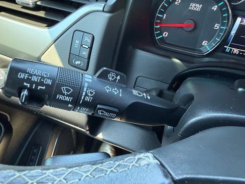 Used 2017 Chevrolet Tahoe LT RWD image 29