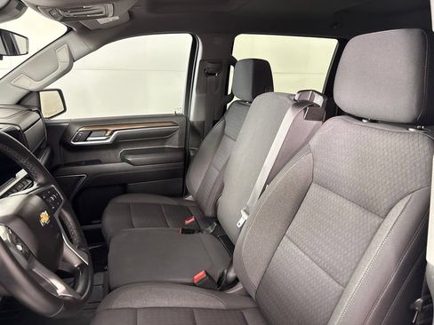 Used 2023 Chevrolet Silverado 1500 LT RWD image 29