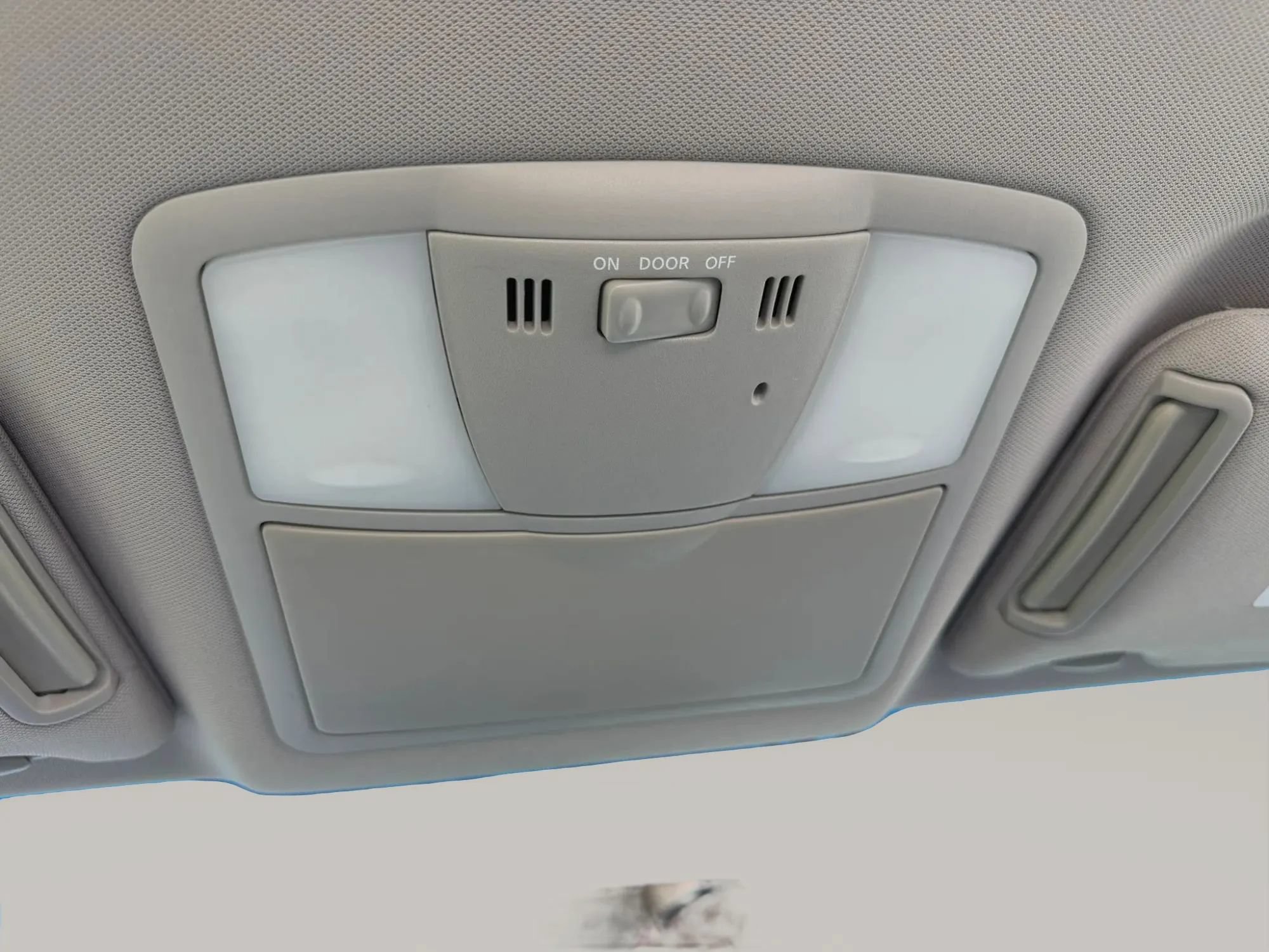 Used 2010 Nissan Altima Hybrid Sedan w/ Convenience Pkg FWD image 25