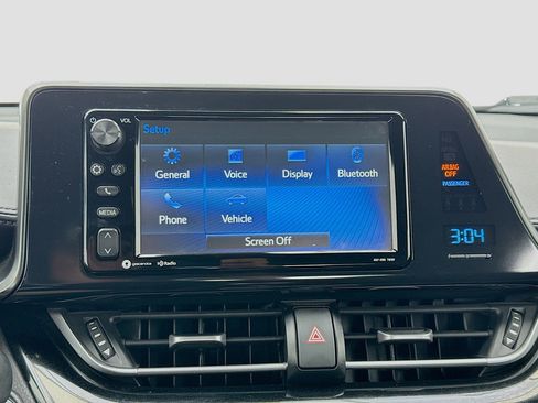 Used 2018 Toyota C-HR XLE FWD image 9