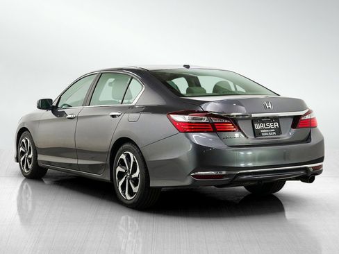 Used 2016 Honda Accord EX image 3