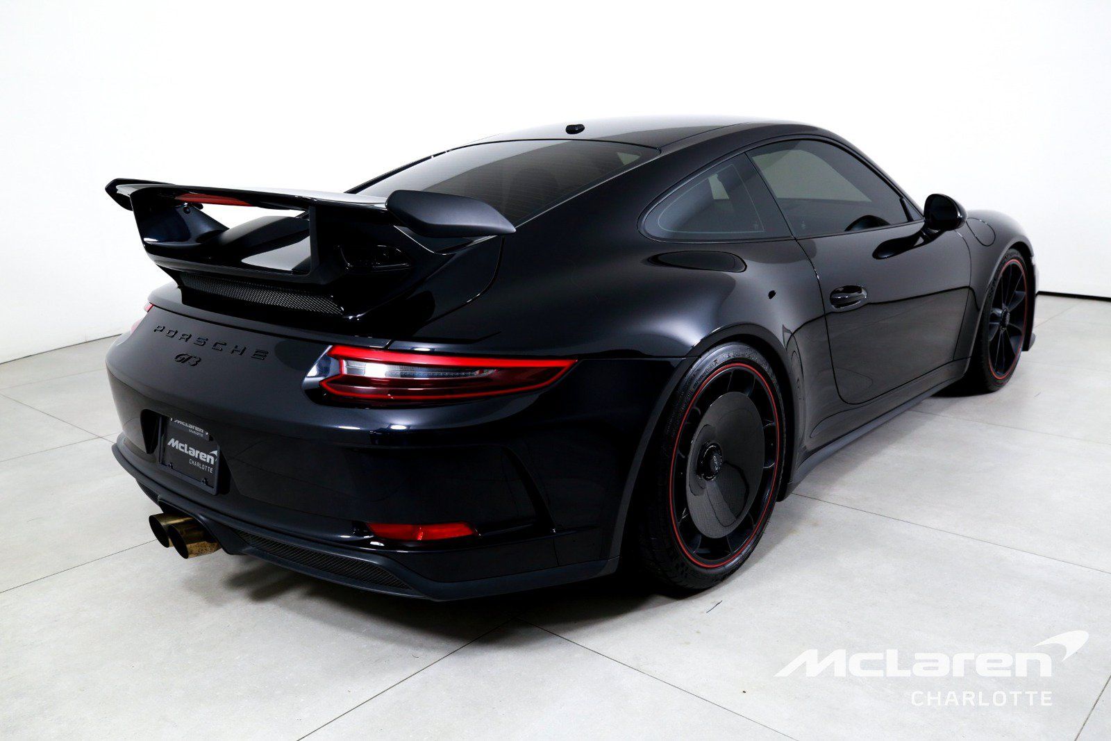 Used 2018 Porsche 911 GT3 RWD image 7