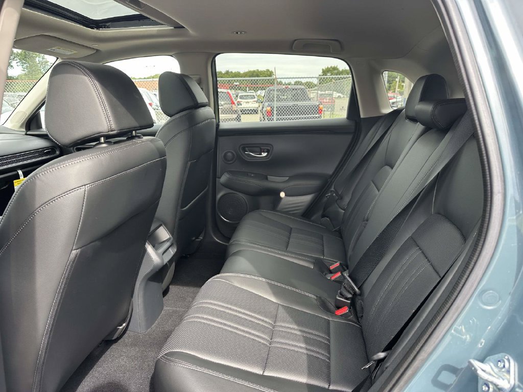 Certified 2026 Honda HR-V EX-L image 9