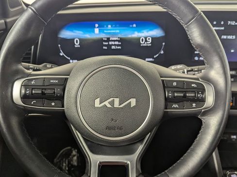 Used 2024 Kia Sportage SX FWD image 19