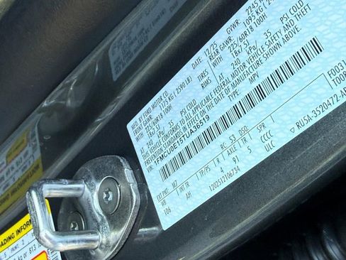 New 2026 Ford Escape SE w/ PHEV Premium Package image 18